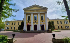 Зал «Ризалит» в Гатчине открыл двери для регистрации браков