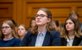 Власти одобрили закон об ограничении платных мест в вузах. Станет ли сложнее поступить?