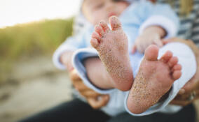 Мать, выбросившая новорожденного ребенка из окна в Дубровке, задержана