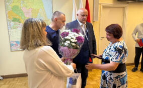 Матери погибшего участника СВО из Всеволожского района передали его орден Мужества