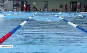 В Финском заливе начали работать два бассейна с подогреваемой водой