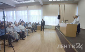 Губернатор принял участие во встрече с активом Тихвинского района