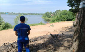 Спасатели Ленобласти посетили пляжи реки Вуокса и озера Отрадное