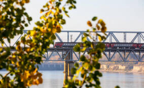 На Волховстроевском направлении увеличили число вагонов в электричках