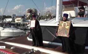 По Черноморскому побережью идет морской крестный ход