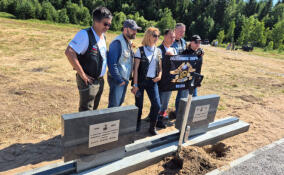 Мотоциклисты открыли мемориал «МотоПарк Мира» в Ленобласти