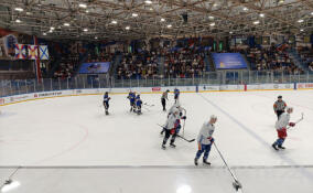 Звезды НХЛ и КХЛ провели благотворительный «Матч на Неве»