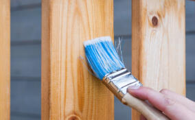 Многодетные семьи в Ленобласти смогут компенсировать часть затрат на древесину для строительства дома