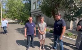 Ленобласть готовит школу-интернат в Енакиево к новому учебному году