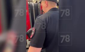 Депутата областного ЗакСа от КПРФ Апостолевского задержали за пропаганду символики экстремистской организации