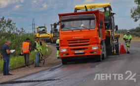 В Ленобласти к 2030 году все межпоселенческие дороги переведут на региональное финансирование