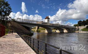 «Не в коня корм»: Александр Дрозденко раскритиковал ход благоустройства набережной в Ивангороде