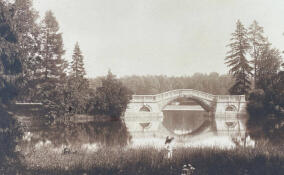 В Гатчине идет реставрация Большого каменного и Горбатого мостов