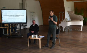 Александр Дрозденко поручил разработать программу развития библиотечной сети в Ленобласти