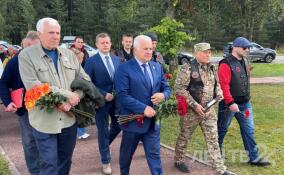 На Невском пятачке почтили память воинов из Марий Эл, павших в боях по защите Ленинграда