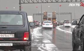 Дождь, град и даже мокрый снег обрушились на Петербург