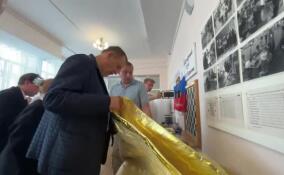 Александр Дрозденко встретился с волонтерами в Пикалево