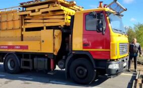 Ленобласть передала Енакиево современный аварийный комплекс для трамвайных сетей