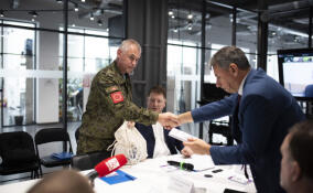 В Ленобласти обсудили, как донести до молодежи подвиги современных героев