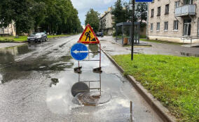 Прокуратура проверяет состояние автодороги в Ивангороде