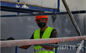 Жительница Приозерского района помогала мигрантам фиктивно встать на учет