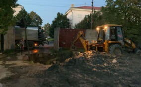 Все жители Отрадного остались без воды из-за прорыва трубы