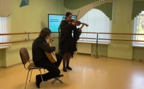 В Шумиловской детской школе искусств появились новые музыкальные инструменты и техника