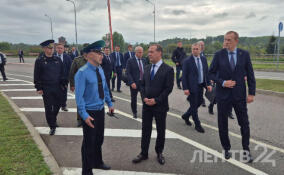 Медведев посетил погранпункт в Светогорске и оценил ситуацию на границе