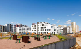 Школу-гиганта в Буграх вводят в эксплуатацию