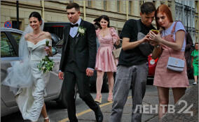 В Кировском районе влюбленных приглашают зарегистрировать брак в красивую дату