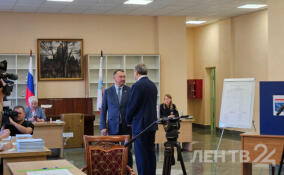 Глава Леноблизбиркома проверил готовность к выборам одного из экстерриториальных участков в Петербурге