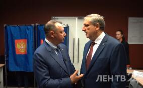 Лебединский проверил работу экстерриториального участка в Петербурге