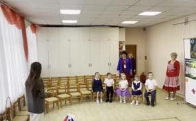 Юные жители Гатчины приняли участие в игровом голосовании «Зайка выбирай-ка!»