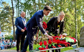 Памятная акция в честь годовщины начала работы водной Дороги жизни прошла во Всеволожском районе