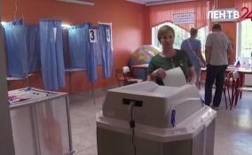 На избирательных участках Ленобласти трудятся волонтеры «Движения первых» и сайта Добро.рф