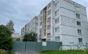 В Приморске к концу сентября завершат ремонт дома после пожара