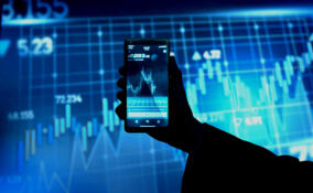 Финансовые эксперты прогнозируют массовое внедрение ИИ-агентов в крупных российских компаниях в ближайшие 5 лет