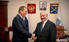 Александр Дрозденко встретился с гендиректором «Сургутнефтегаза»