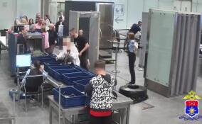 Молодую жительницу Ленобласти задержали за кражу часов в Пулково