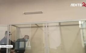 Еще одного бутлегера отправил под стражу Октябрьский районный суд Санкт-Петербурга