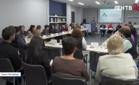 38 земских учителей переехали на работу в Ленобласть