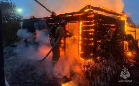 В деревне Черенцево сгорела баня