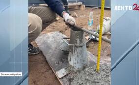 В Волховском районе продолжаются работы по реконструкции моста через реку Кондега