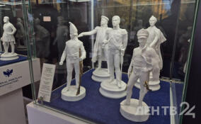 На Газовом форуме открылась выставка Императорского фарфорового завода