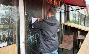 На въезде в Кудрово демонтируют 11 незаконных павильонов