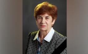 Ушла из жизни педагог Гатчинской музыкальной школы Елена Лантратова