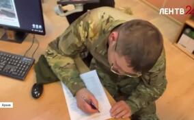 В Ленобласти увеличивают денежные выплаты заключившим контракт на военную службу для участия в СВО