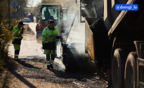 Дорожники продолжают ремонт трассы от поселка имени Свердлова в сторону Маслово