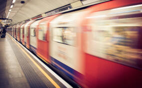 Десятилетний мальчик упал на рельсы на станции метро «Чкаловская»