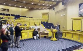 В Доме правительства Ленобласти вручили награды работникам дорожного хозяйства